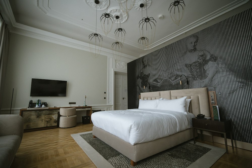 Suite de hotel de lujo, desplazamientos fuera de Sevilla bajo presupuesto
